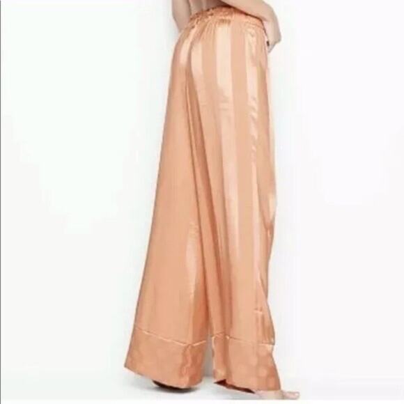 Victoria’s Secret Orange Rust Wide Leg Satin Lounge Pants Sz.S NWT - Picture 2 of 15